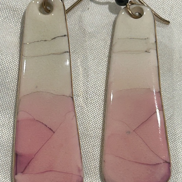 Pink Triple Tone- Hand made Ceramic Dangle 22k gold / platinum Earring🌸 - Picture 7 of 16